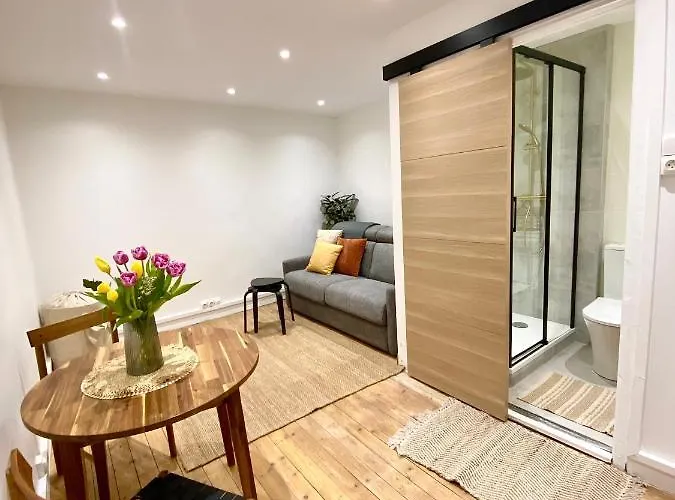 Joli Proche Et Digue De