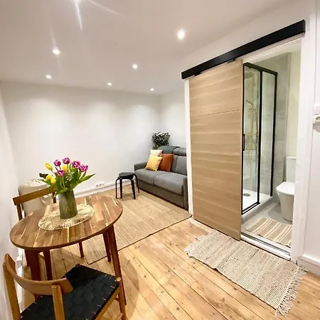 Joli Proche Et Digue De